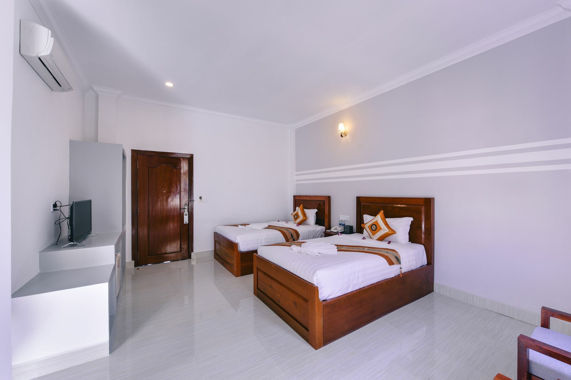 Sky Palace Boutique Hotel Battambang Luaran gambar