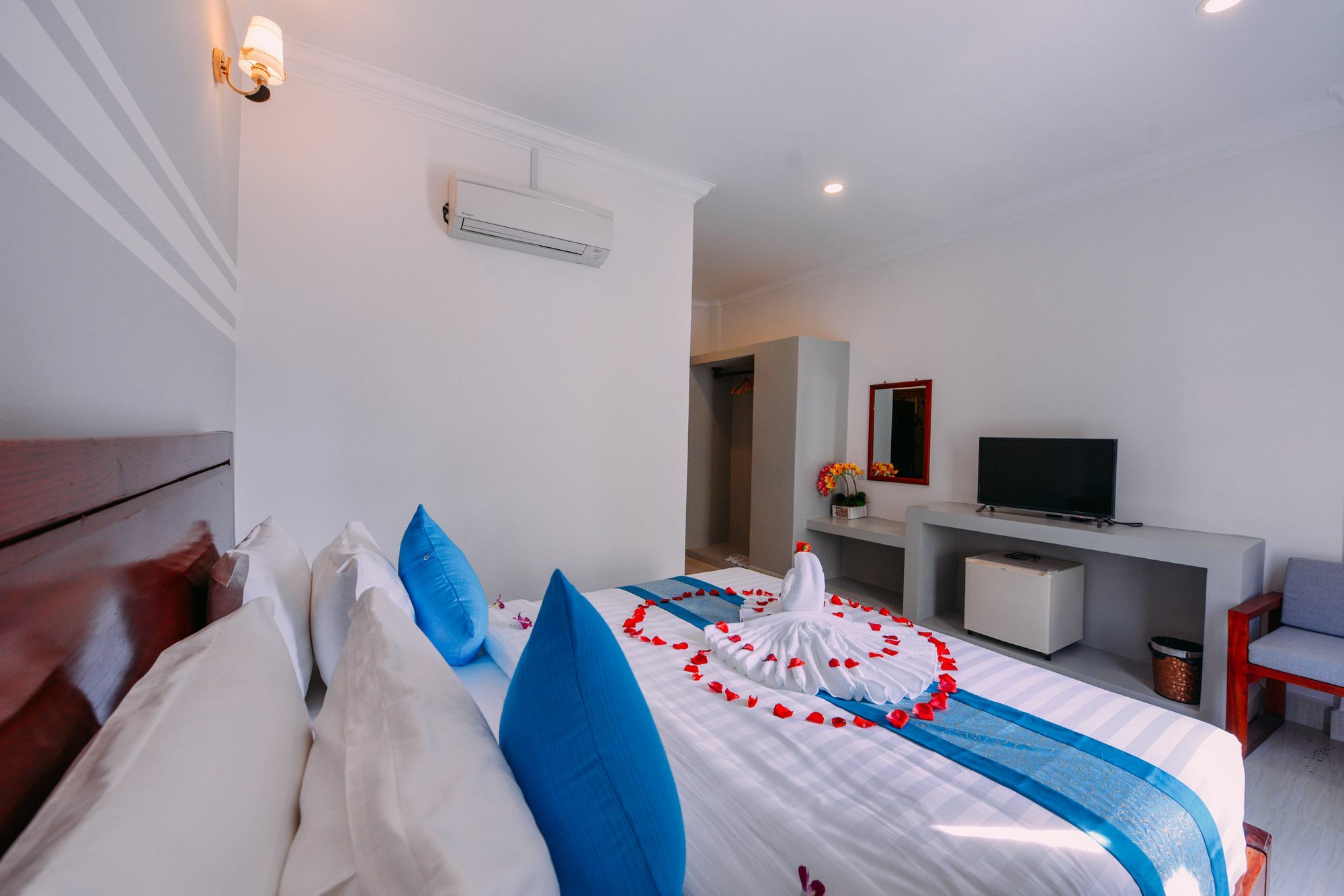 Sky Palace Boutique Hotel Battambang Luaran gambar