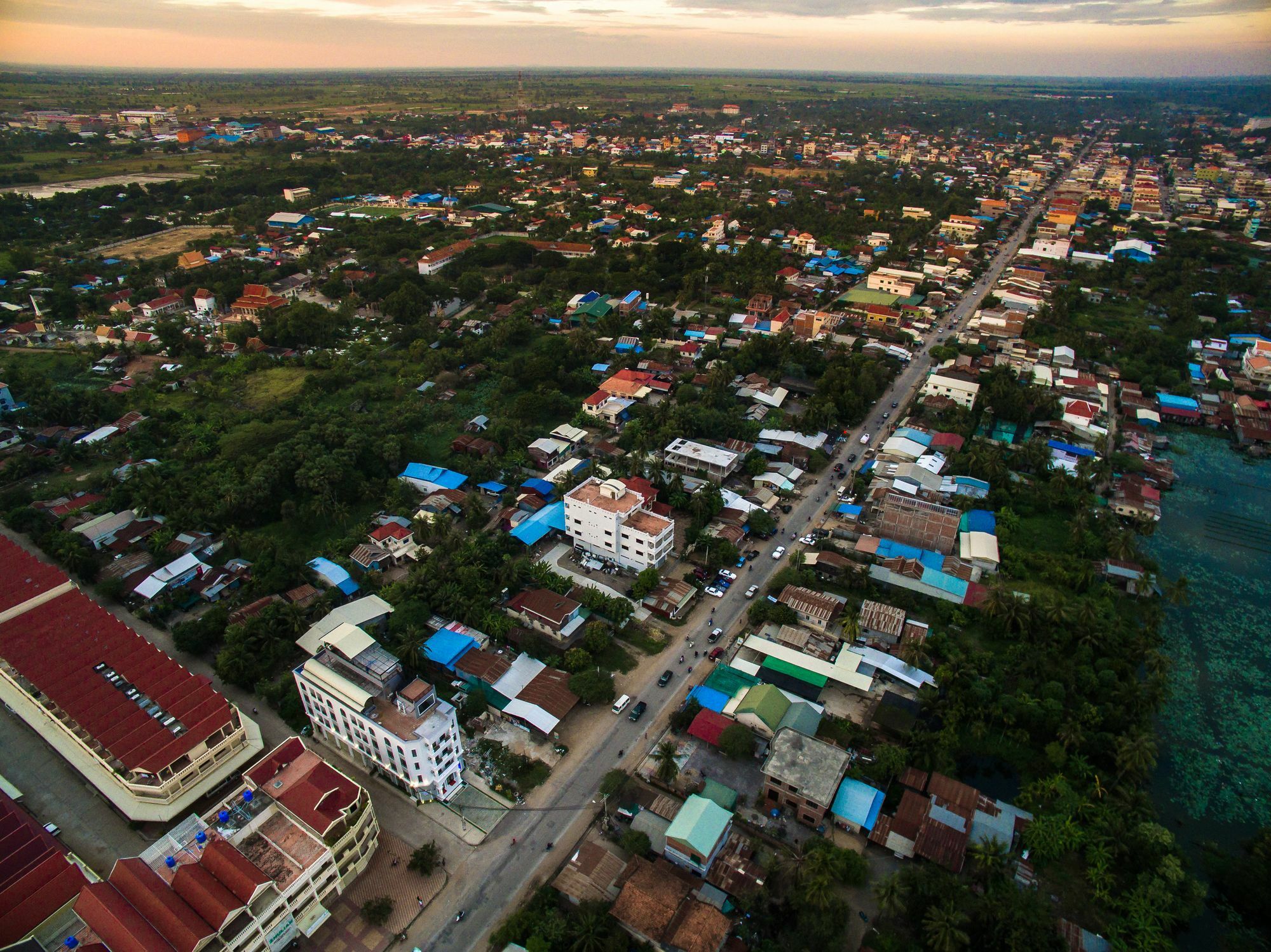 Sky Palace Boutique Hotel Battambang Luaran gambar